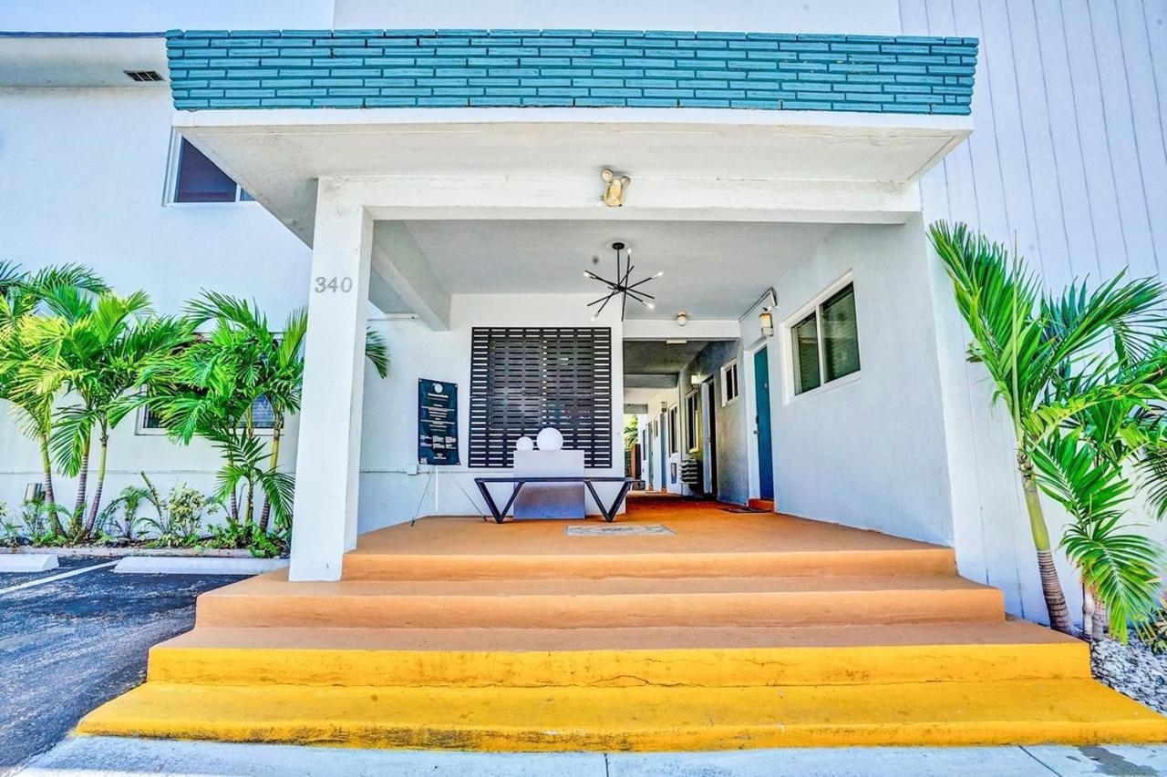 Christmas Retreat Walk To Dania Beach Pool Экстерьер фото